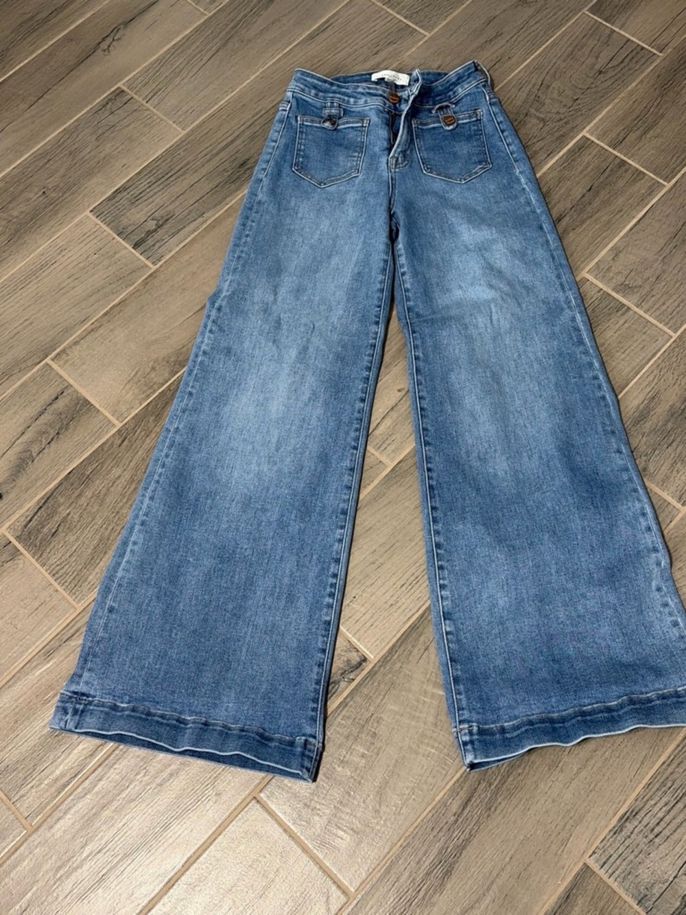 High-Rise Wide Leg Women’s Jeans in Classic Blue